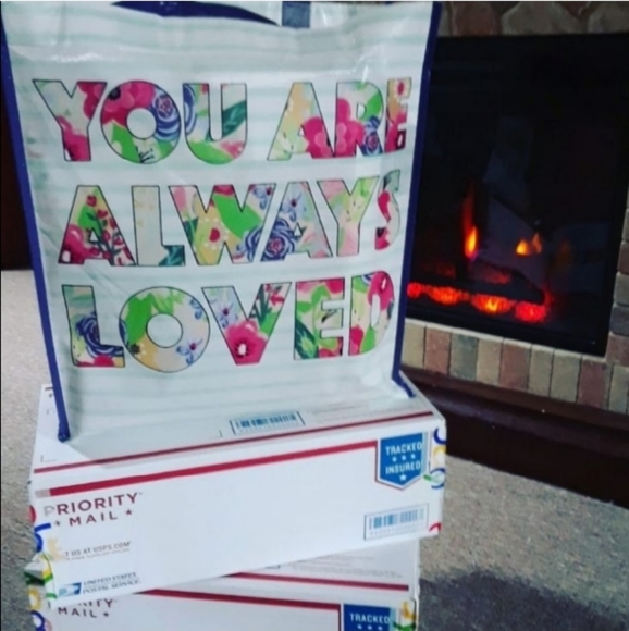 Welcome to my Closet! - Picture 3 of 16